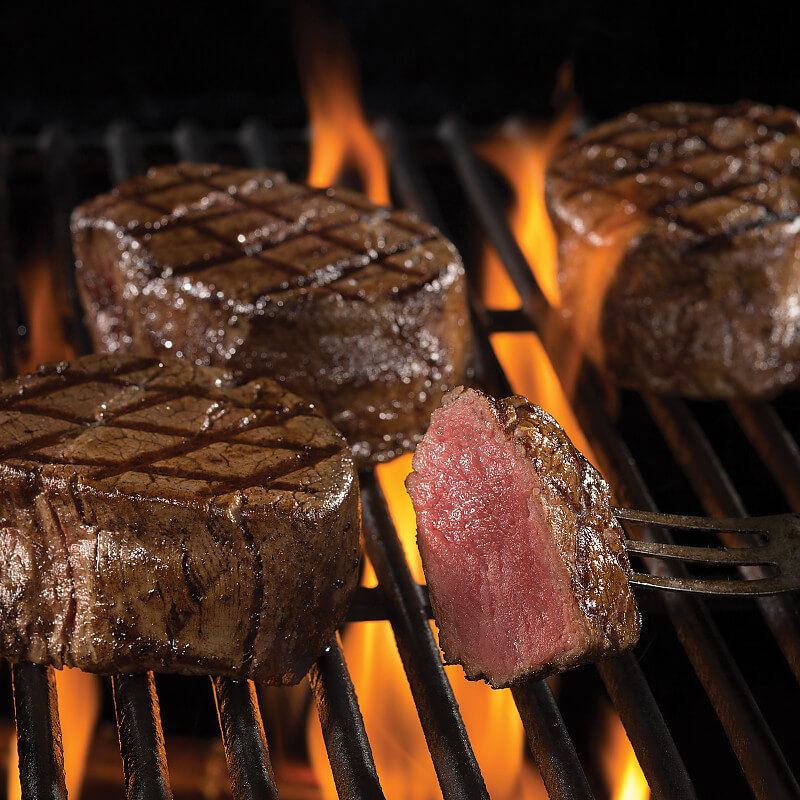 Filet Mignon with Blueberry Port Sauce